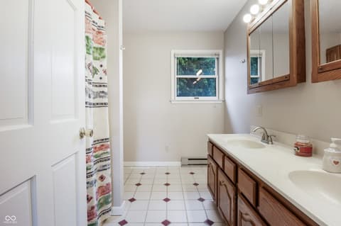 Photo of 413 N Gray Road, Connersville, IN