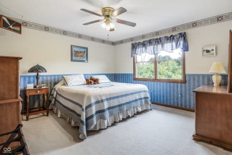 Photo of 413 N Gray Road, Connersville, IN
