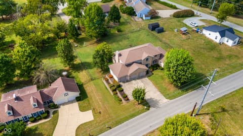 Photo of 413 N Gray Road, Connersville, IN