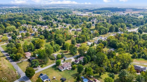 Photo of 413 N Gray Road, Connersville, IN