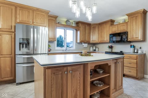 Photo of 413 N Gray Road, Connersville, IN
