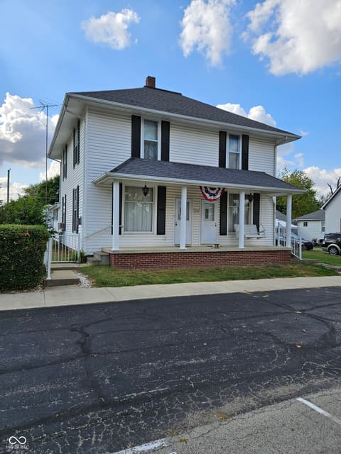 350 S Broadway Street