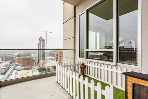 Photo of 1 N Illinois Street, Indianapolis, IN