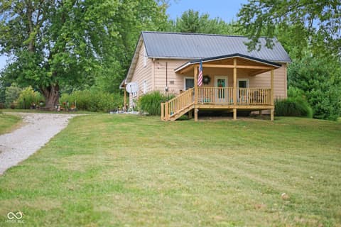 1816 W County Road 1000 S