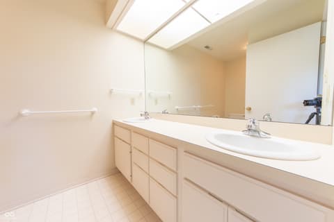 Photo of 9622 W Shore Drive, Columbus, IN