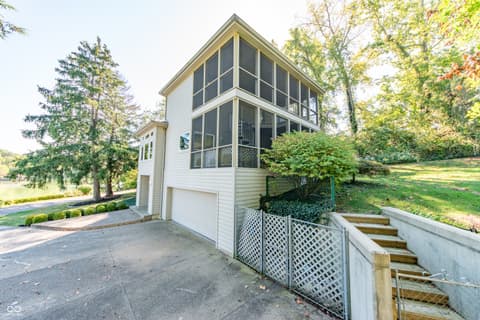 Photo of 9622 W Shore Drive, Columbus, IN