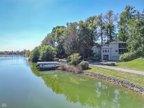 Photo of 9622 W Shore Drive, Columbus, IN