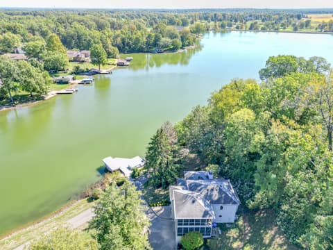 Photo of 9622 W Shore Drive, Columbus, IN