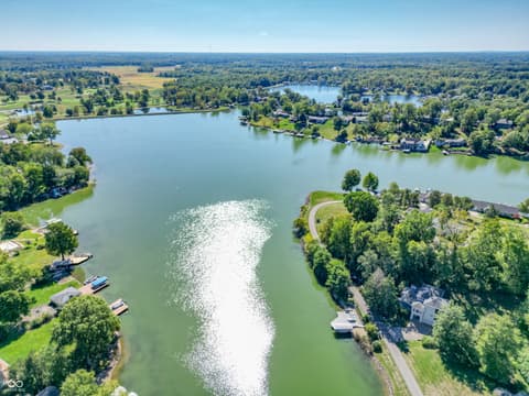 Photo of 9622 W Shore Drive, Columbus, IN