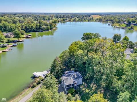 Photo of 9622 W Shore Drive, Columbus, IN