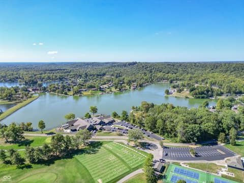 Photo of 9622 W Shore Drive, Columbus, IN