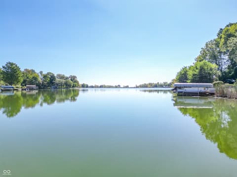 Photo of 9622 W Shore Drive, Columbus, IN