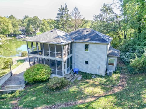 Photo of 9622 W Shore Drive, Columbus, IN