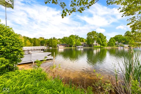 Photo of 9622 W Shore Drive, Columbus, IN
