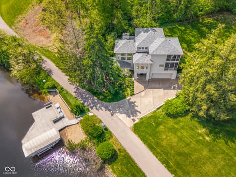 Photo of 9622 W Shore Drive, Columbus, IN