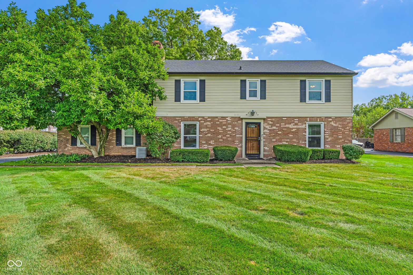 Front exterior at 5433 Brendonridge Road, Indianapolis, IN