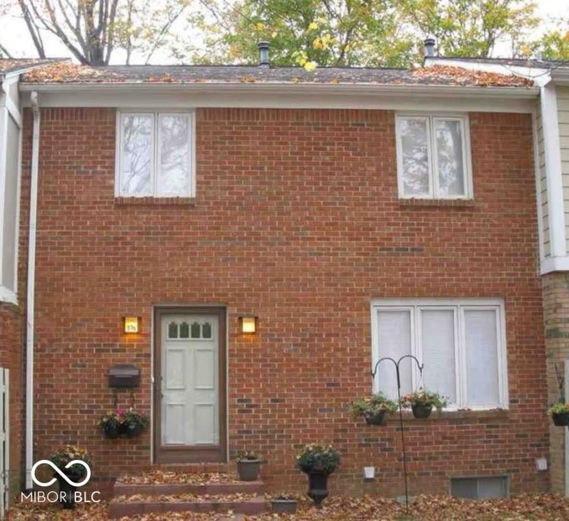 Photo of 376 Aspen Drive, Carmel, IN