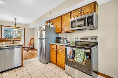 Photo of 6558 Wandsworth Circle, Indianapolis, IN