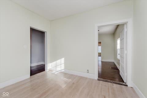 Photo of 1043 W 37th Street, Indianapolis, IN