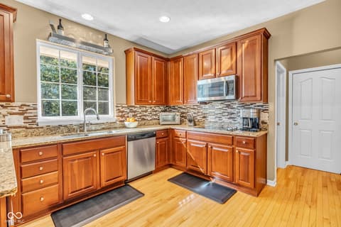 Kitchen at 5860 Ramsey Drive, Noblesville, IN