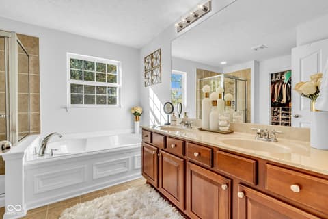 Primary bathroom at 5860 Ramsey Drive, Noblesville, IN