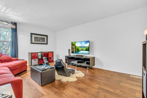 Bonus room at 5860 Ramsey Drive, Noblesville, IN