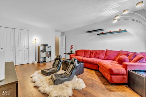 Bonus room at 5860 Ramsey Drive, Noblesville, IN