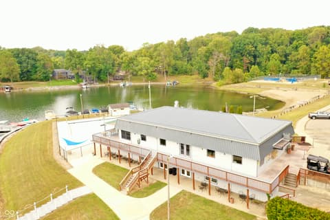 Community — 4194 E West Point Court, Martinsville, IN