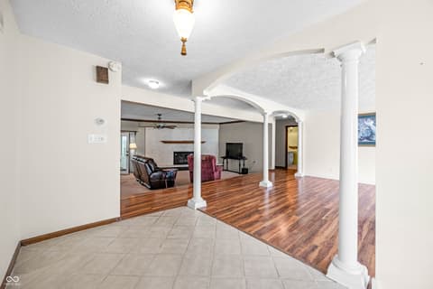Foyer at 4194 E West Point Court, Martinsville, IN
