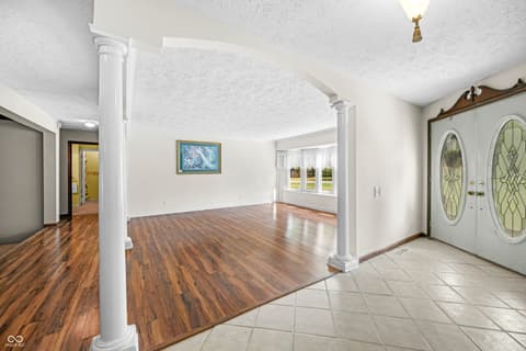 Foyer at 4194 E West Point Court, Martinsville, IN