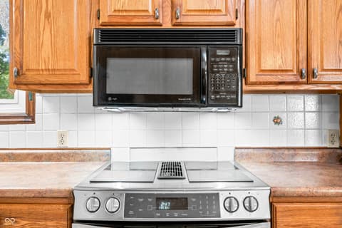 Kitchen at 4194 E West Point Court, Martinsville, IN