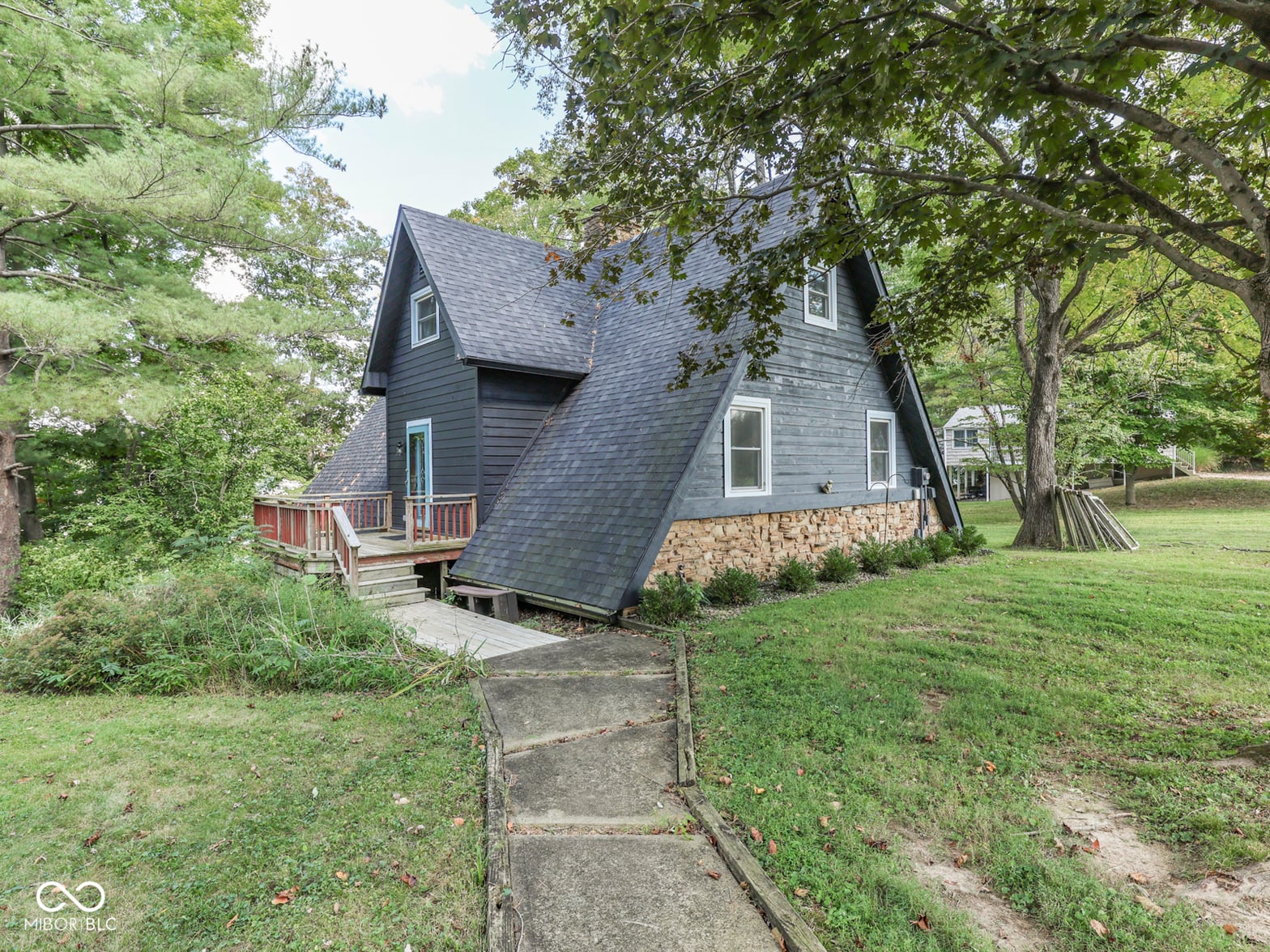Front exterior at 7307 Center Lake Road, Nineveh, IN