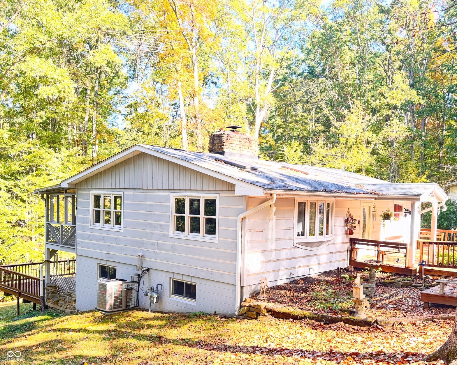 Photo of 2124 Fair Oaks Trail, Nashville, IN