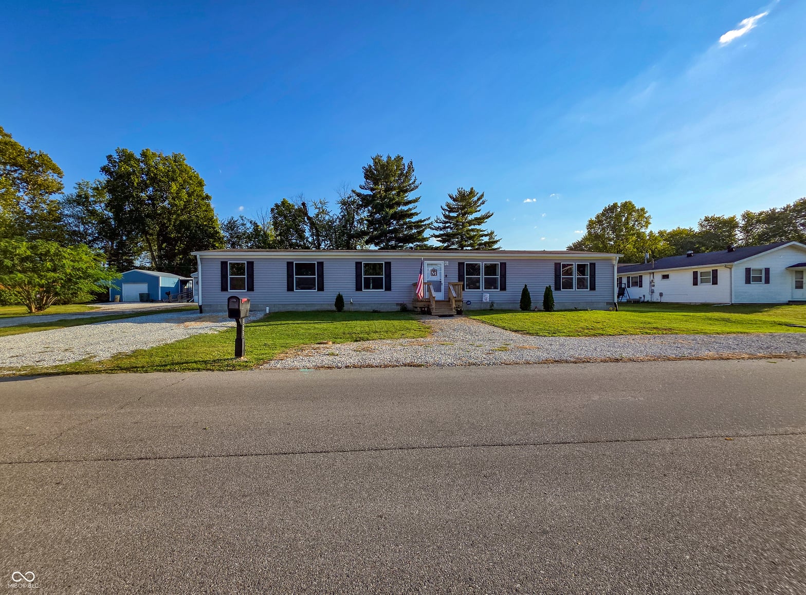 Photo of 969 A Street SE, Linton, IN