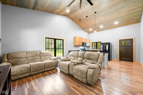 Photo of 7951 Laurel Drive, Nineveh, IN
