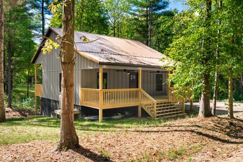 Photo of 7951 Laurel Drive, Nineveh, IN