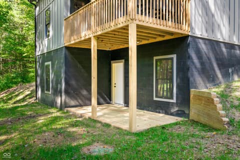 Photo of 7951 Laurel Drive, Nineveh, IN