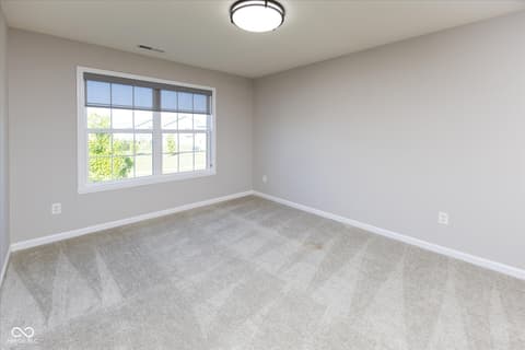 Loft — 3924 Castle Hill Drive, Brownsburg, IN