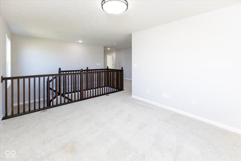 Loft — 3924 Castle Hill Drive, Brownsburg, IN