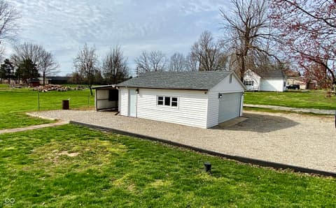 Photo of 11264 S Main Street, Flat Rock, IN