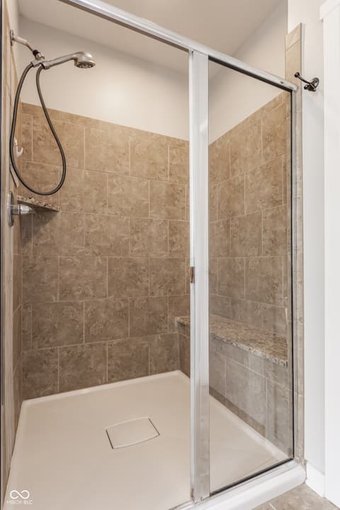 Photo of 10905 Blooming Orchard Drive, Fishers, IN