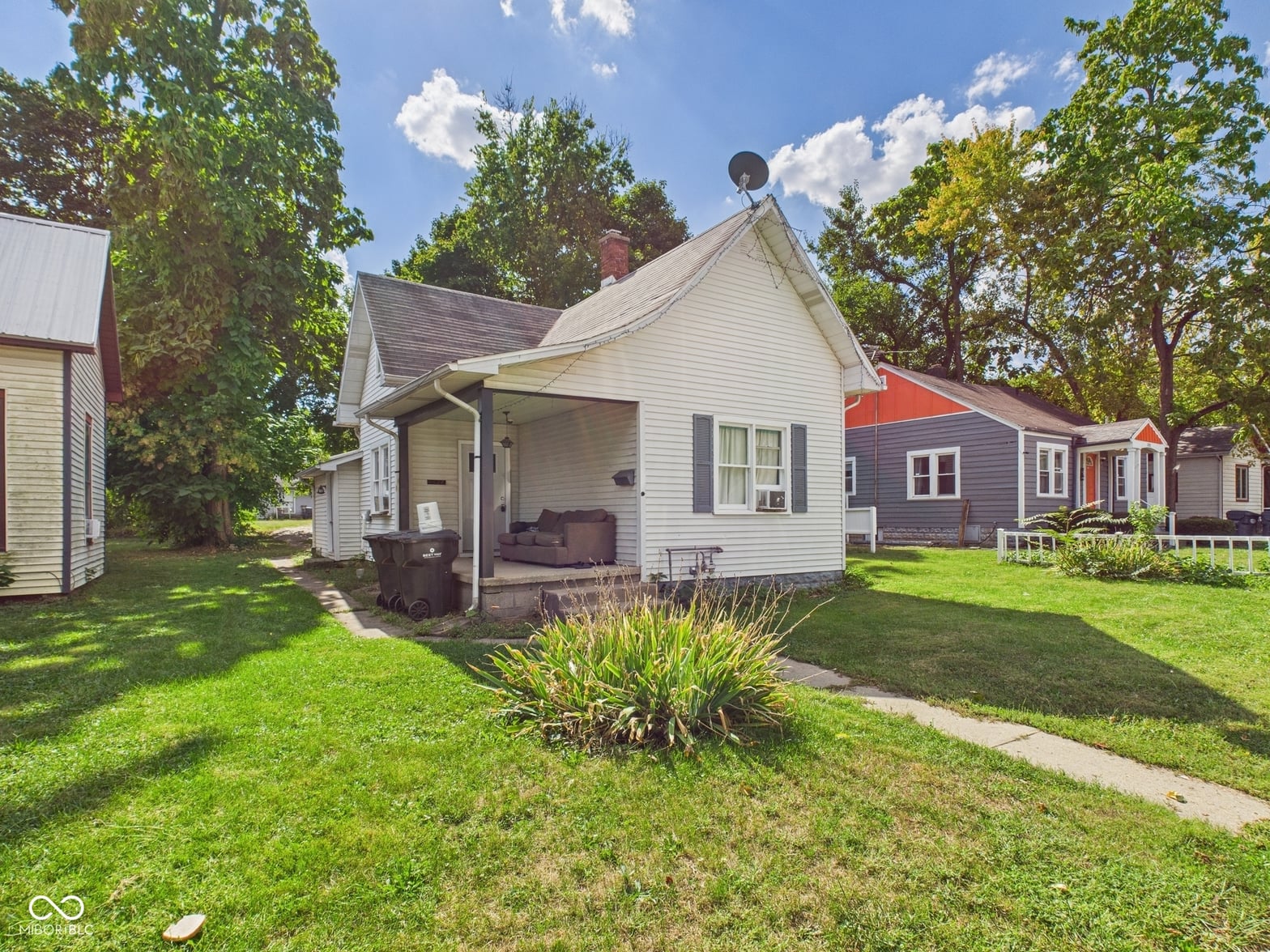 Photo of 1027 W 11th Street, Anderson, IN