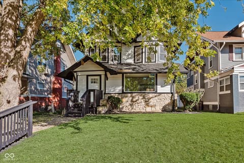 3033 N College Avenue