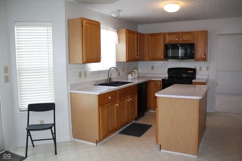 Photo of 10720 Midnight Drive, Indianapolis, IN