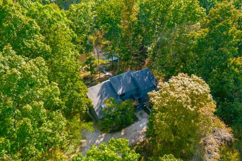 Photo of 1541 Clay Lick Road, Nashville, IN