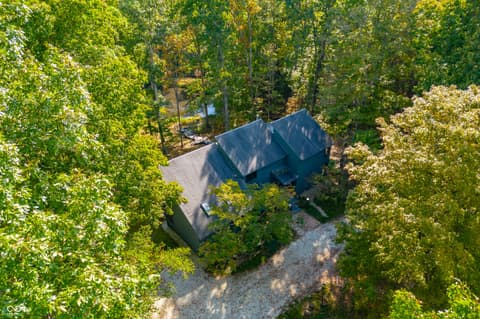 Photo of 1541 Clay Lick Road, Nashville, IN