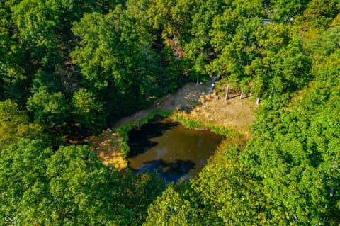 Photo of 1541 Clay Lick Road, Nashville, IN