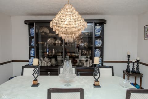 Dining room at 1958 W Twin Oaks Court, Crawfordsville, IN