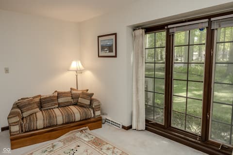 Sitting Room — 1958 W Twin Oaks Court, Crawfordsville, IN