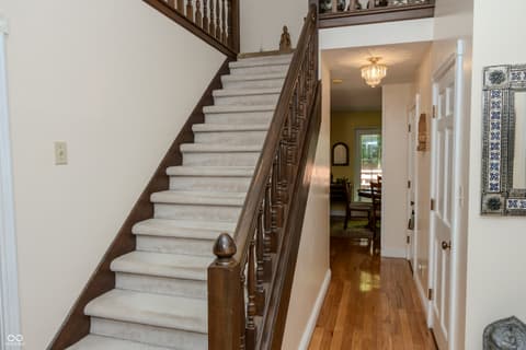 Foyer at 1958 W Twin Oaks Court, Crawfordsville, IN